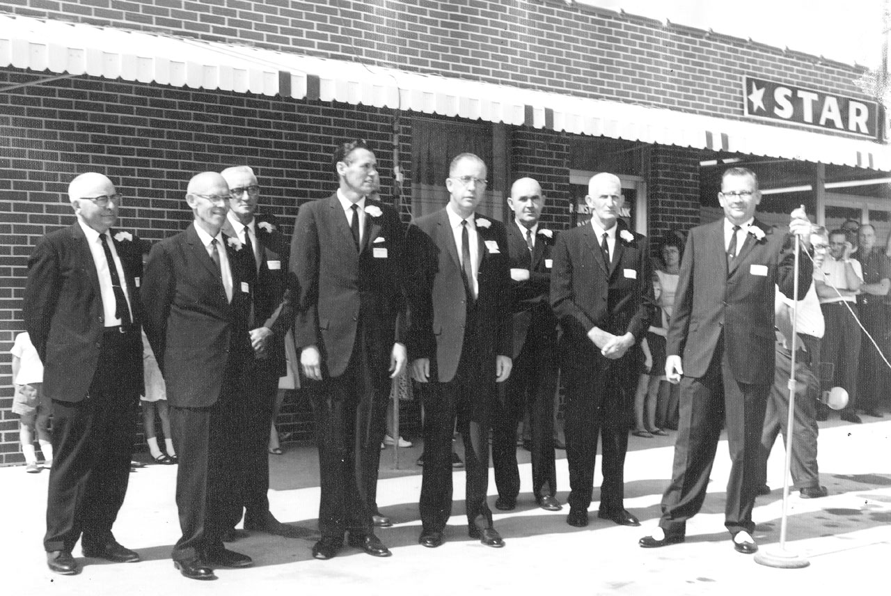 The triple dedication post office, bank, city hall